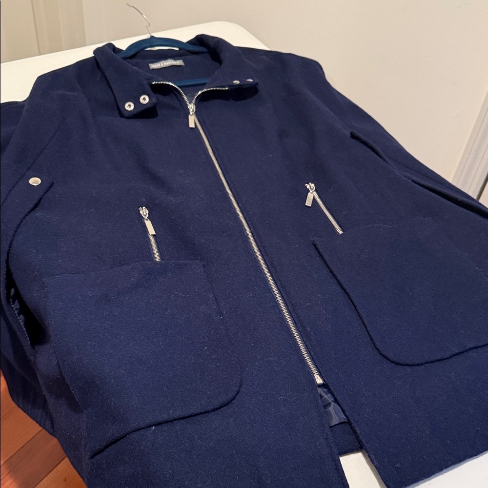 Wool Blend Navy Blue Cape with Zipper and Pockets Autumn Ready Preppy Warm Large - Picture 6 of 11